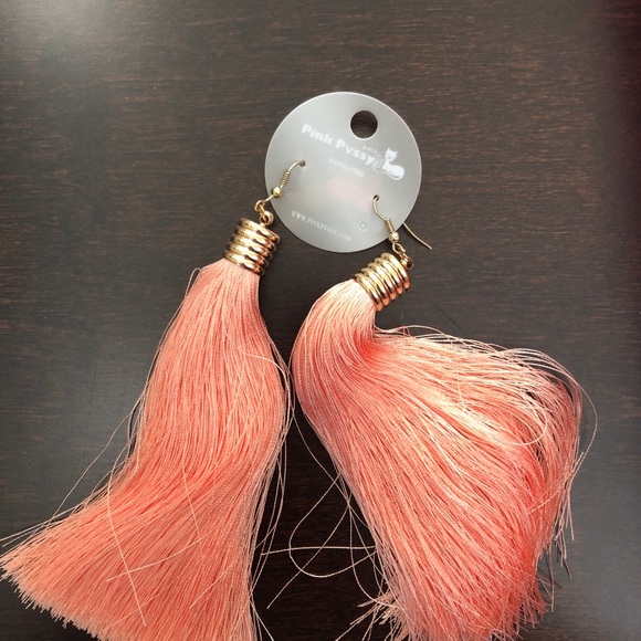 Coral and Gold Tassel earrings - Picture 2 of 2